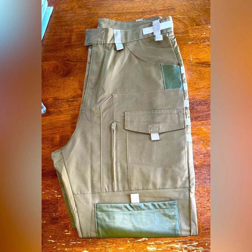 Multi-Pockets Pant - Picture 2 of 10